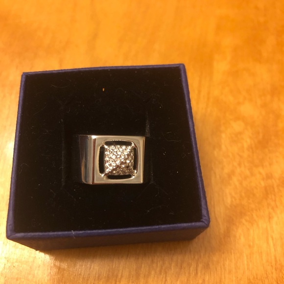 Swarovski  Rhodium plated crystal ring - Picture 2 of 6